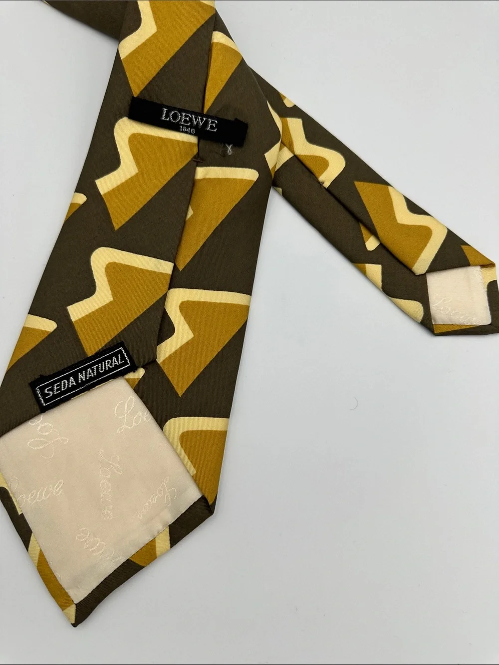 Loewe Natural Silk 70’s-80’s Vintage Tie Geometric Pattern